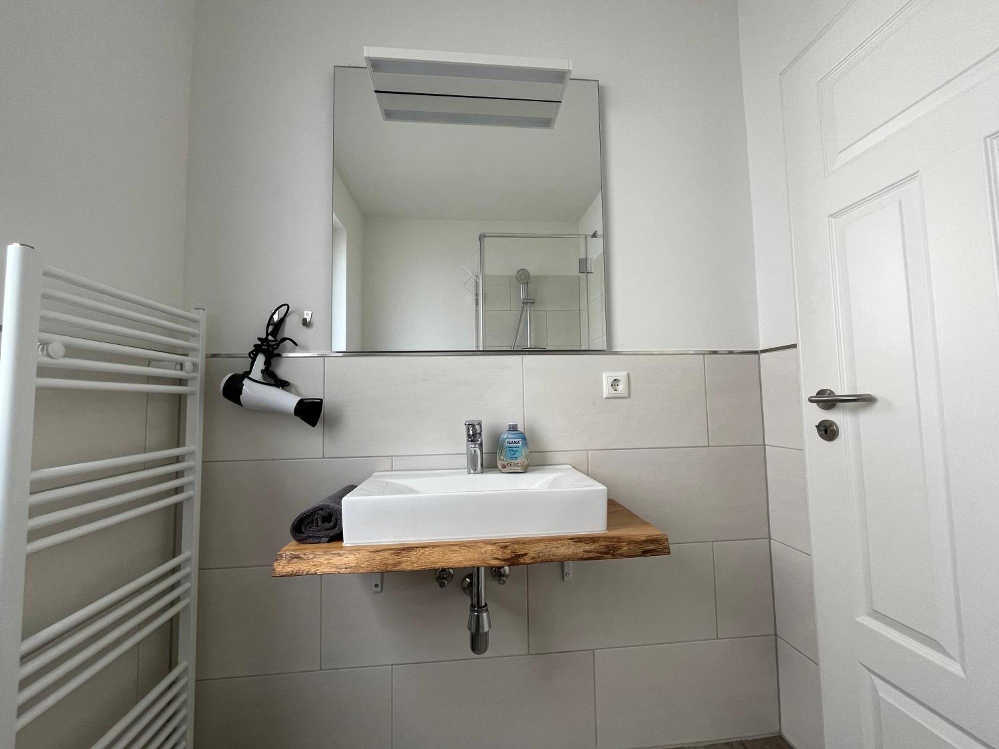 Haus Urvasi Daire Lübeck Oda fotoğraf
